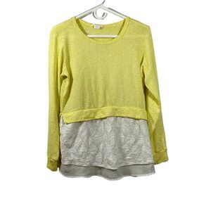 Clu and Willoughby Yellow and White Top